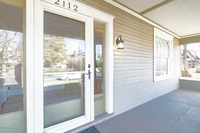 Photo - 2112 Maryland Ave