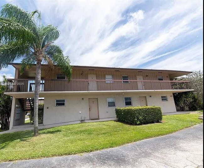 Photo - 2755 W Atlantic Ave Unidad FIRST ENCOUNTER