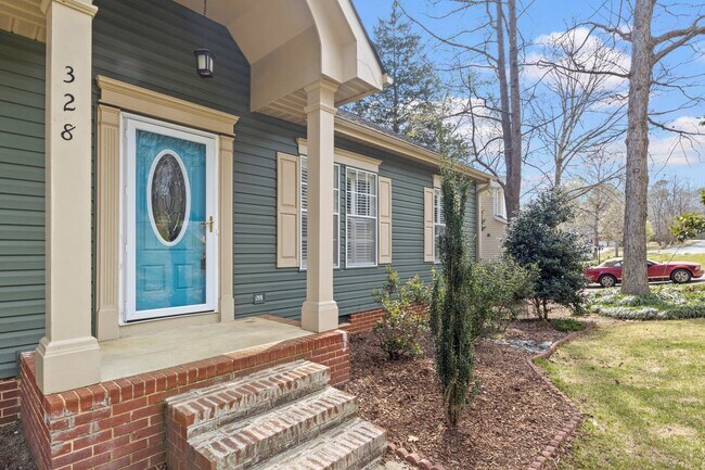328 Glencoe Dr