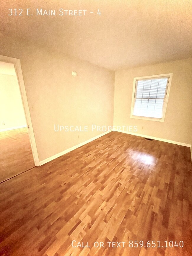 312 E Main St Unit 4