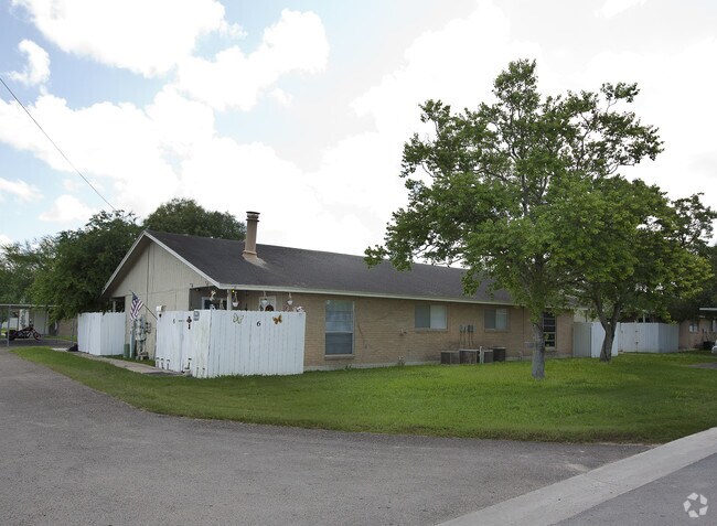 Photo - Chimney Rock