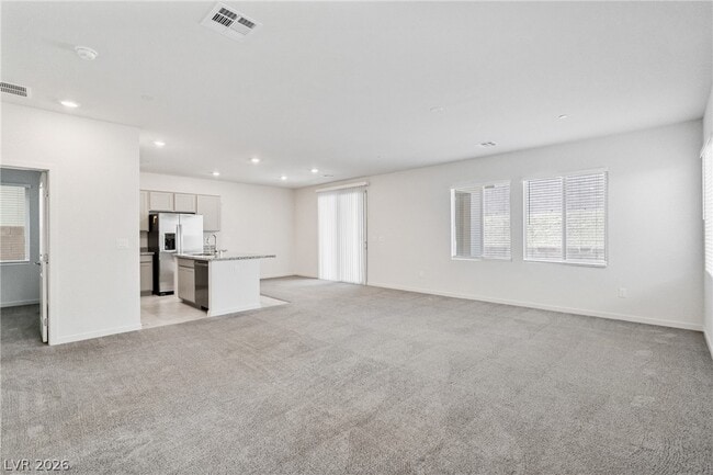 Photo - 115 Medianoche St