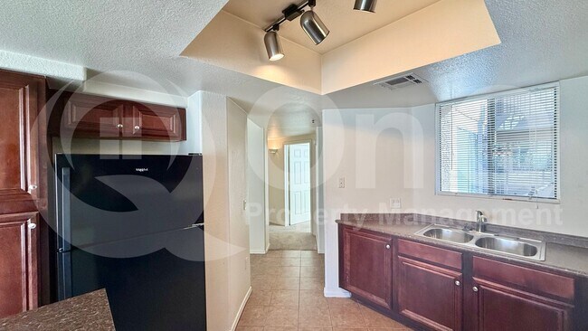 Photo - 4925 E Desert Cove Ave