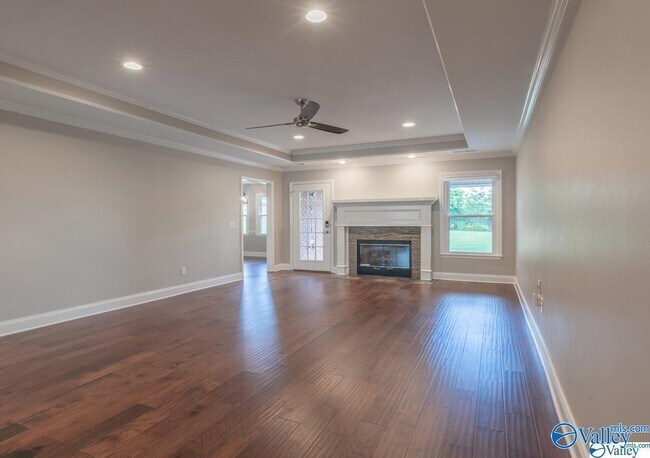 Photo - 103 Brownstone Dr