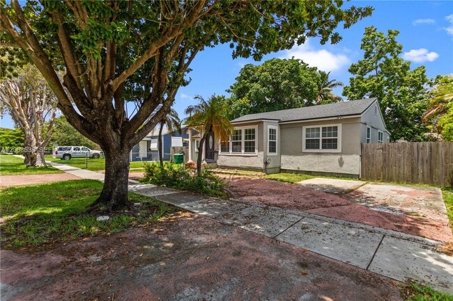 Photo - 511 NE 110th Terrace