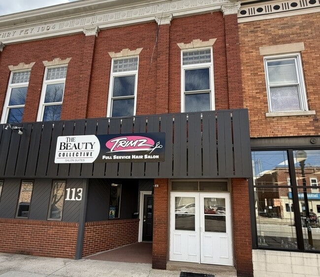 Building Photo - 111 E Jefferson St Unit 1