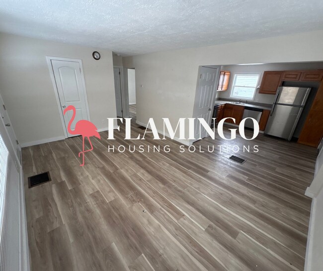 Photo - 2031 Suman Ave