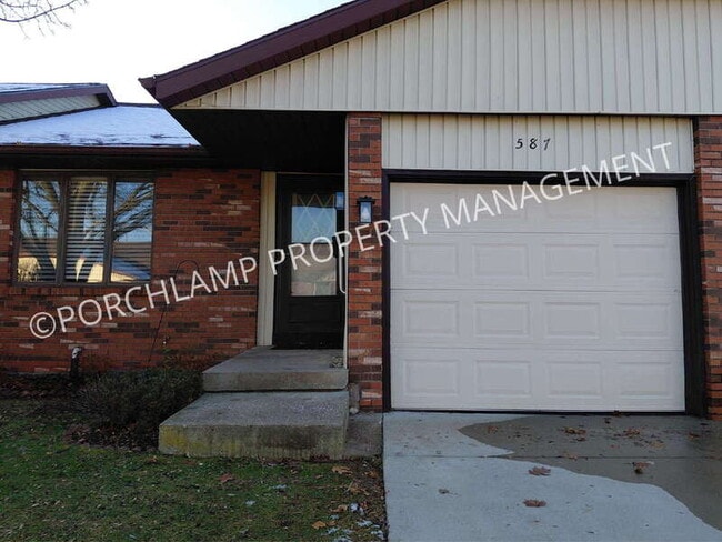 Building Photo - 587 Maryland Ave NE