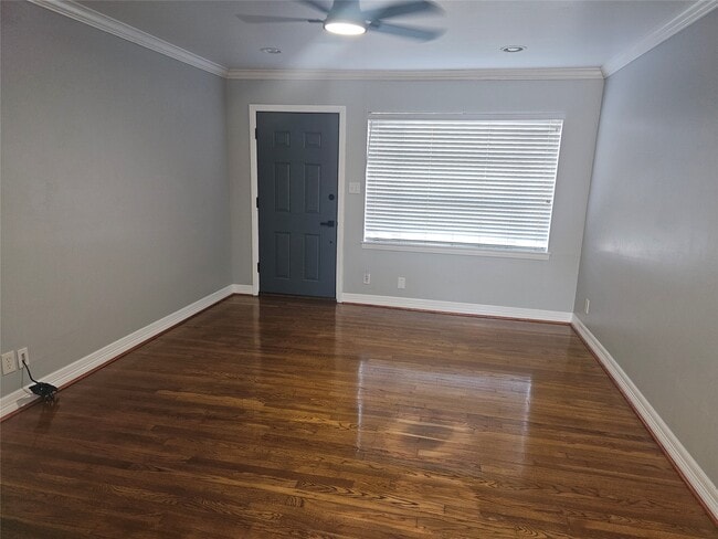 Photo - 10510 Sierra Dr