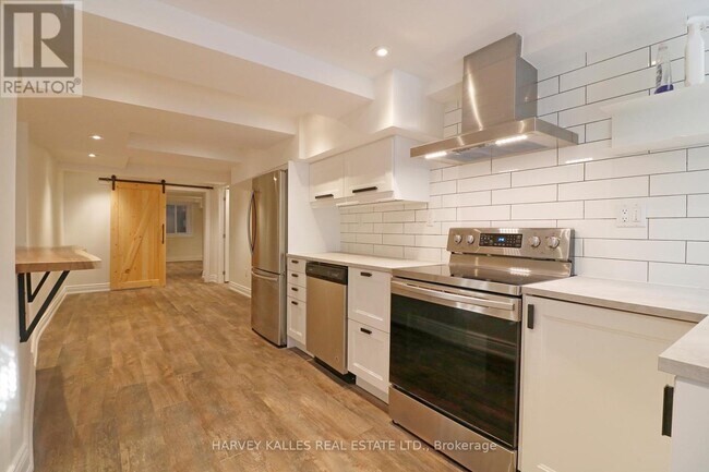 Photo - 202 Claremont St Unité Lower