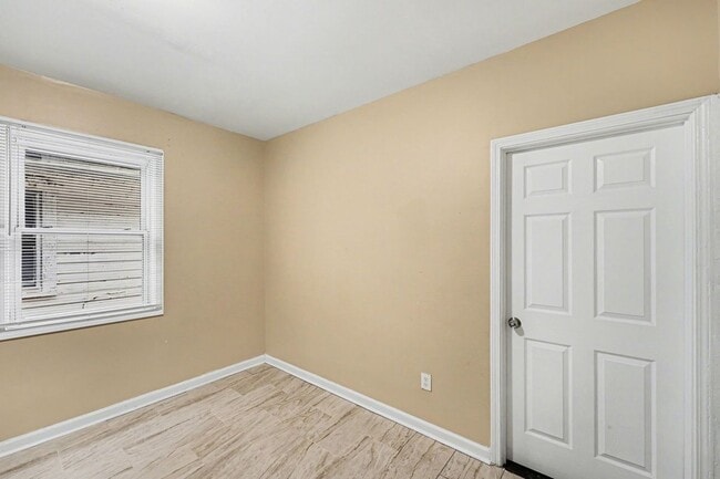 Photo - 3226 Carter St Unit Upper  (3228)