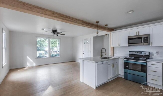 Photo - 61 E Ensley St