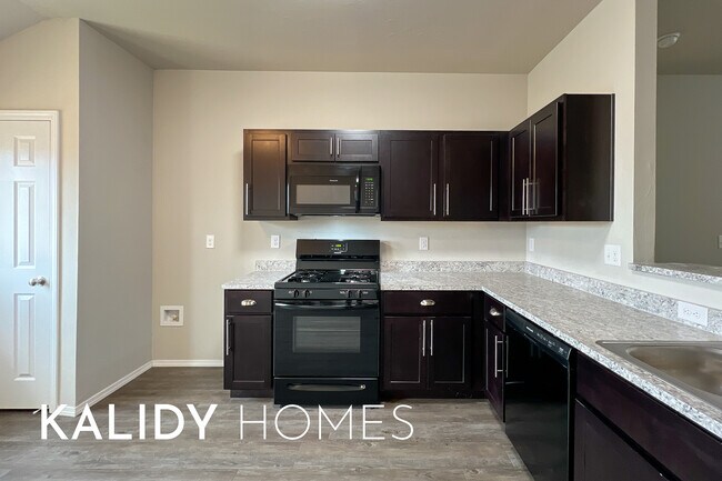 Photo - 4301 Driftwood Dr