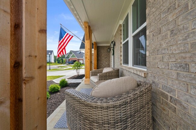 Photo - 132 Littondale Dr
