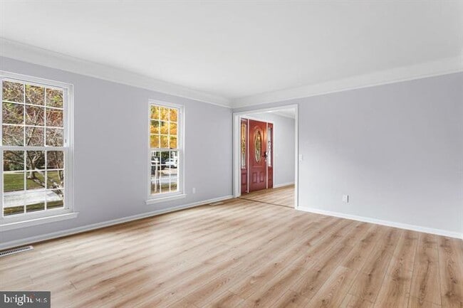 Building Photo - 2807 Falling Brook Terrace