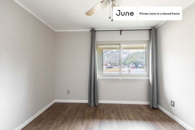 Photo - Room in Shared 3 bed/2 bath home Unit B