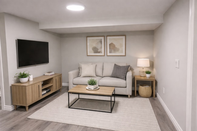 Photo - 23 Woodman Dr