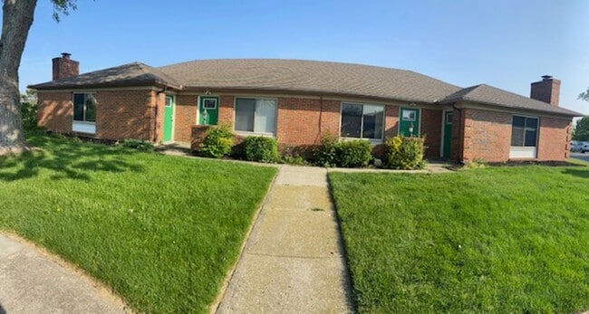 927-933 Weston Court Vandalia, OH 45377 - 927-933 Weston Court Vandalia, OH 45377 Apartment Unit 927 Weston Court