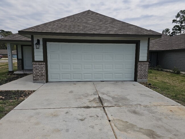 Building Photo - 15118 Sorrento Bay Cir
