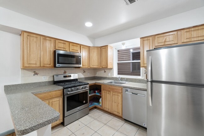 Photo - 38 Graham St