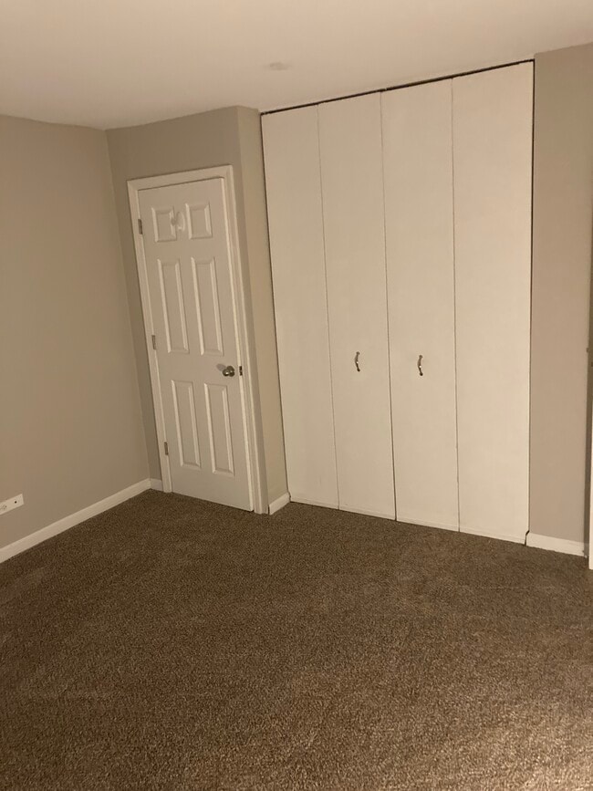 Photo - 5854 Forest View Rd Unidad C