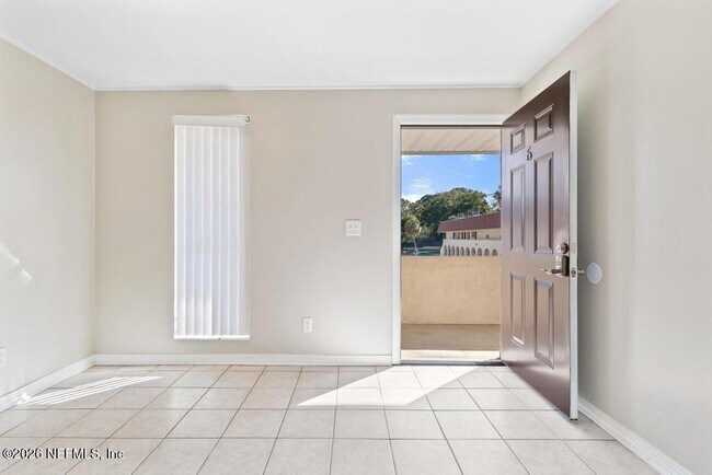 1618 El Camino Rd Unit 6