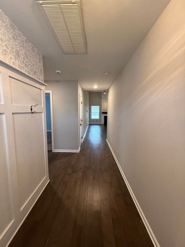 Photo - 3 Bedroom 3 Bathrooms located on a Cul De ...