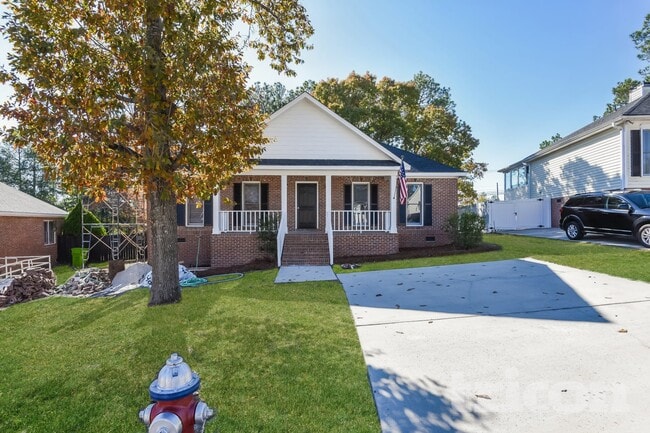 Building Photo - 209 Tavern Fare Rd