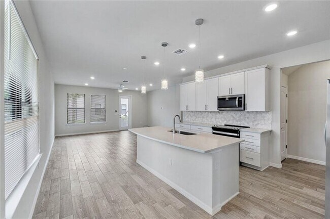 4851 Indio Trl