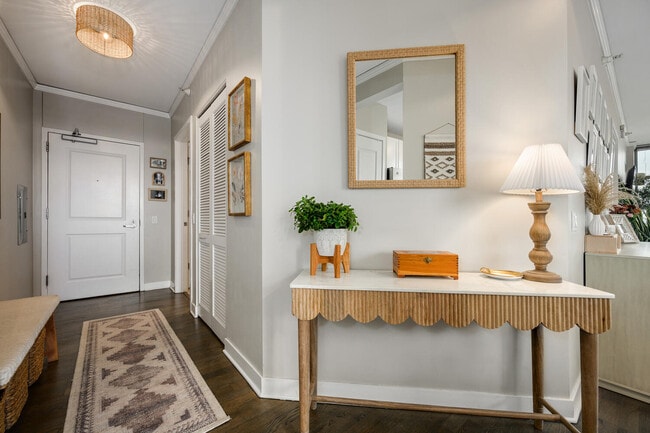 Photo - 200 N Jefferson St Unit 904