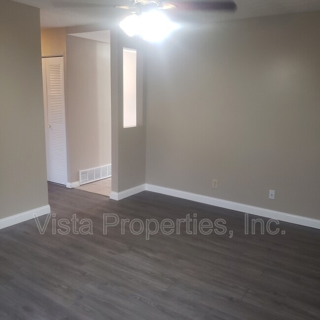 Photo - 4608 Aral Dr