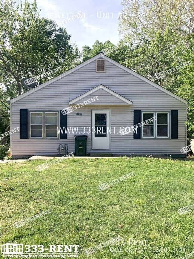 Building Photo - 2931 Jewett St Unit #2