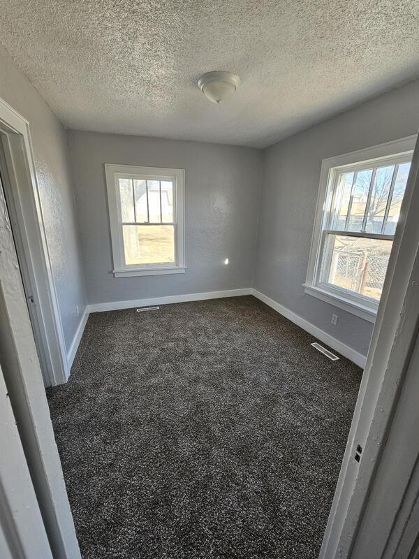 110 E 6th Ave Condo Condo for Rent in South Hutchinson, KS