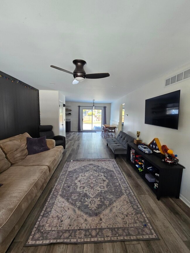 Photo - 2344 E Textile Rd