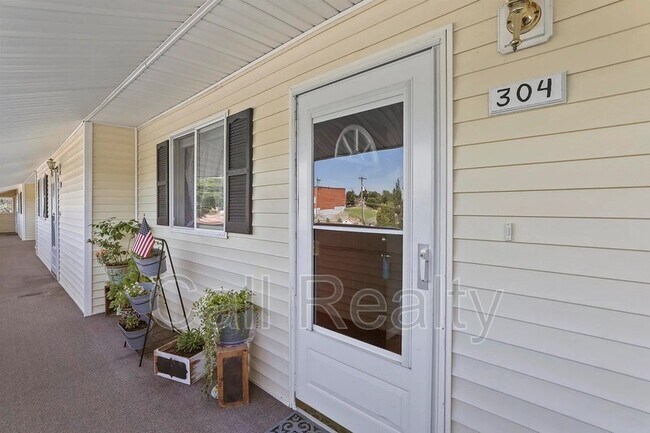 222 N Hutchinson Rd Unit 304