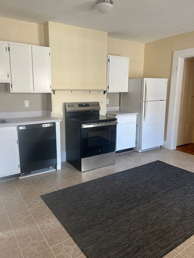 Photo - 200 Norfolk St Unit 2