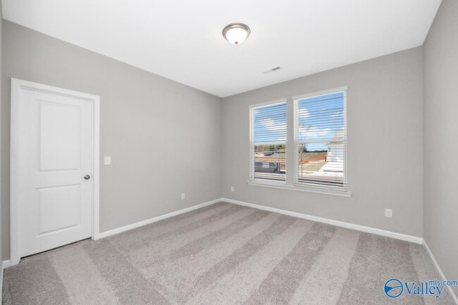 Photo - 103 Evergreen Ml Ln