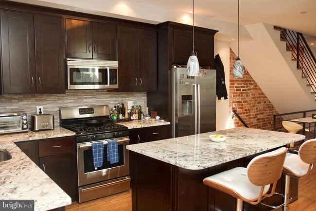 Photo - 2128 1st St NW Unit 2