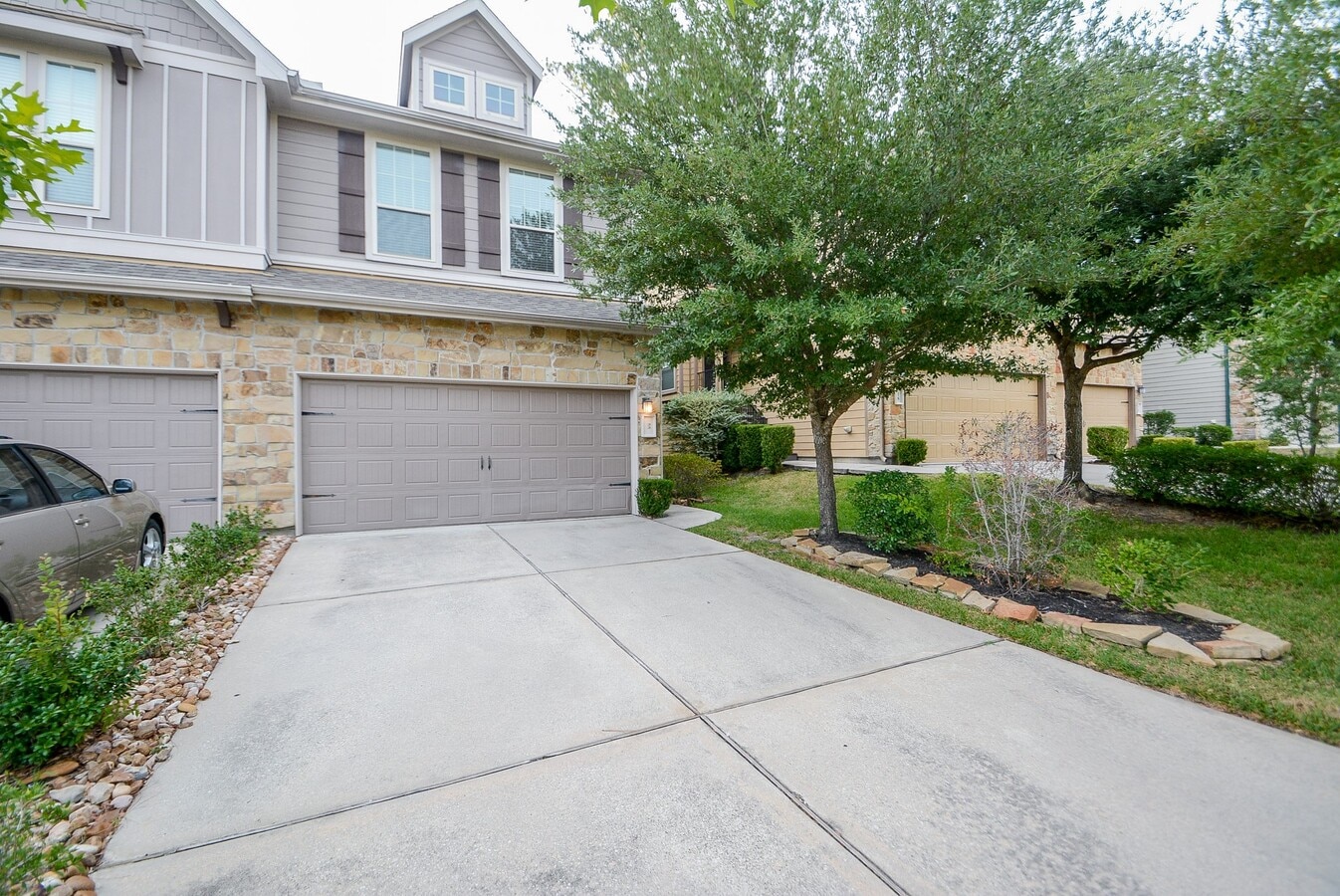 Photo - 22 Cheswood Manor Drive