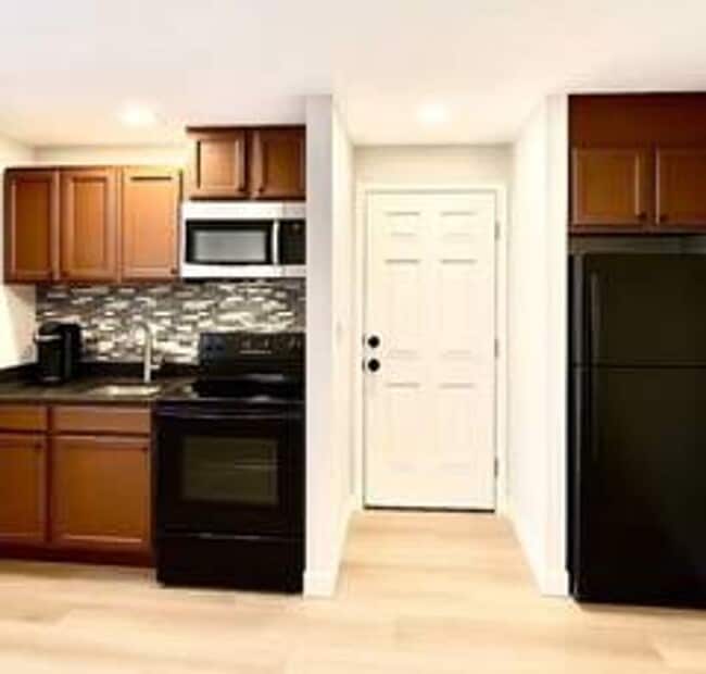 Photo - 401 N 40th St Unit 1