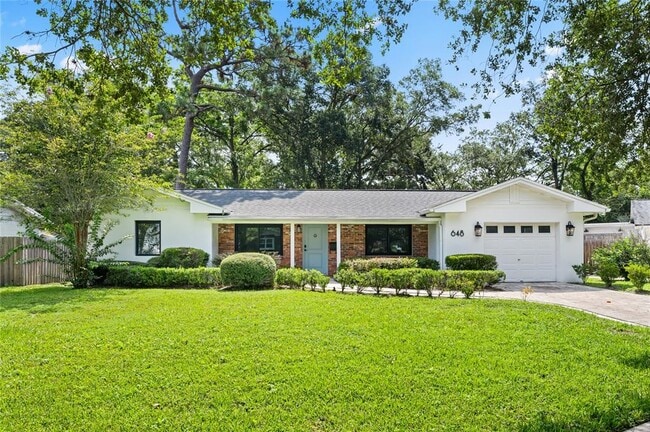 Building Photo - 648 Fitzwalter Dr