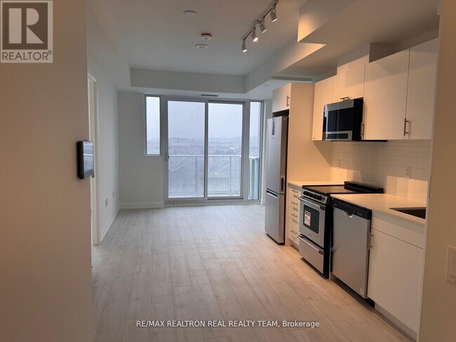 Photo - 412 Silver Maple Rd Unit 605