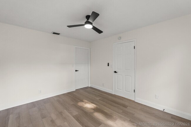 Photo - 7406 Willow Spring Cir N
