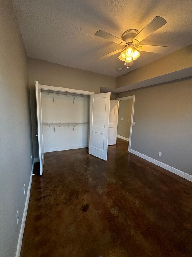 Photo - 1316 E Blaine St Unit B