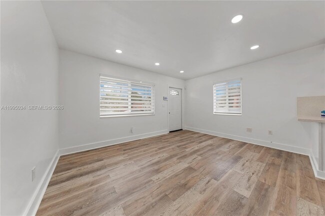 Photo - 5727 SW 3rd St