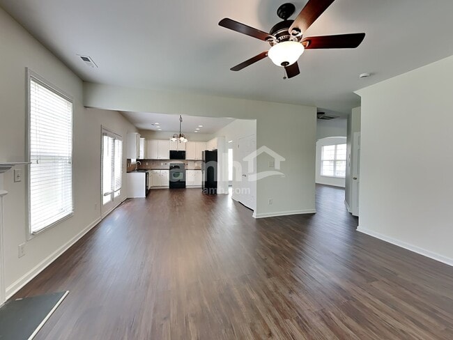 Photo - 5913 Lindley Crescent Dr