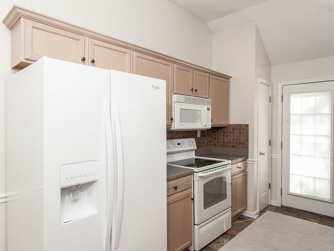 Photo - 6883 Showboat Ln