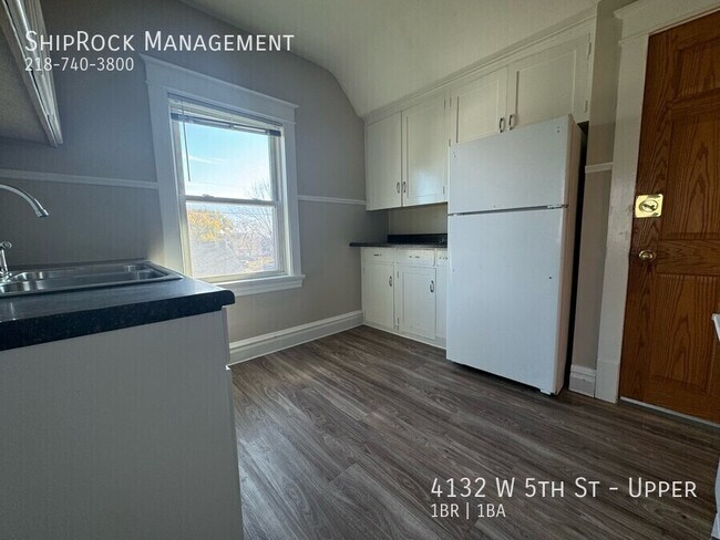 Photo - 4132 W 5th St Unit Upper