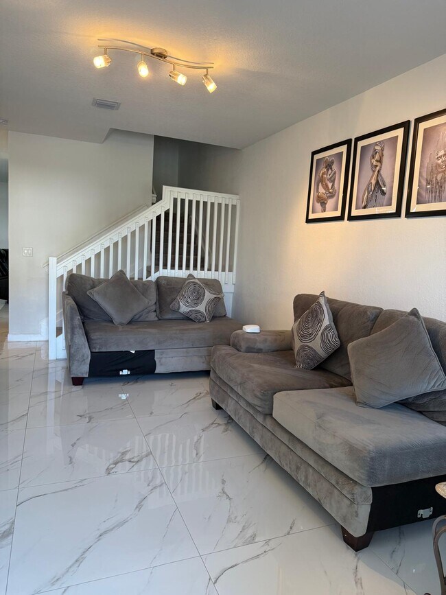 Photo - 13150 SW 233rd St