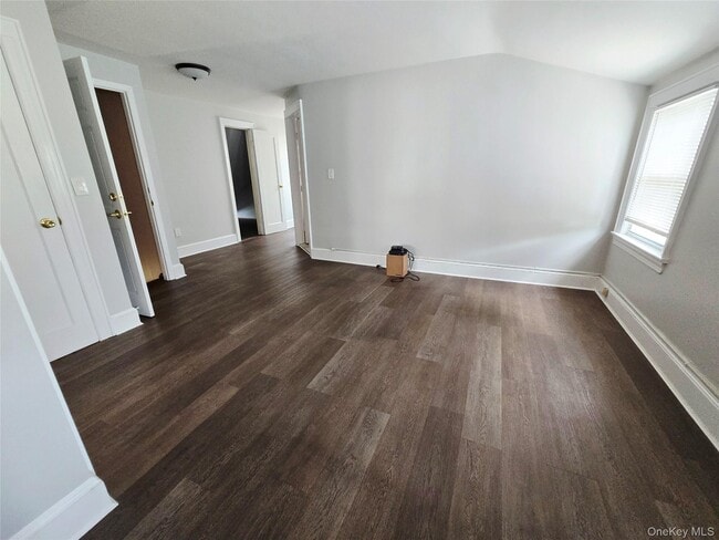 190 Bryant Ave